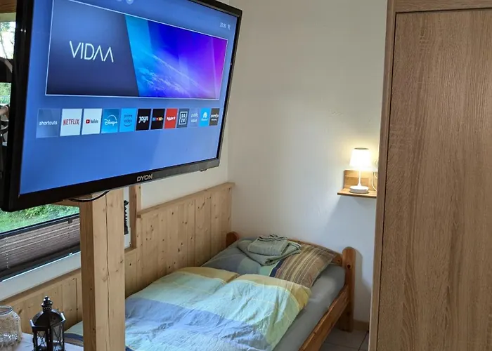 Kleine Jagdhuette * Zettemin